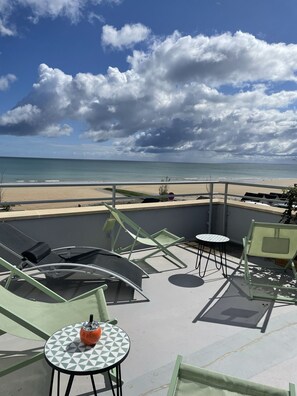 Rooftop terrace - Le Beau Rivage (Luc-sur-Mer)