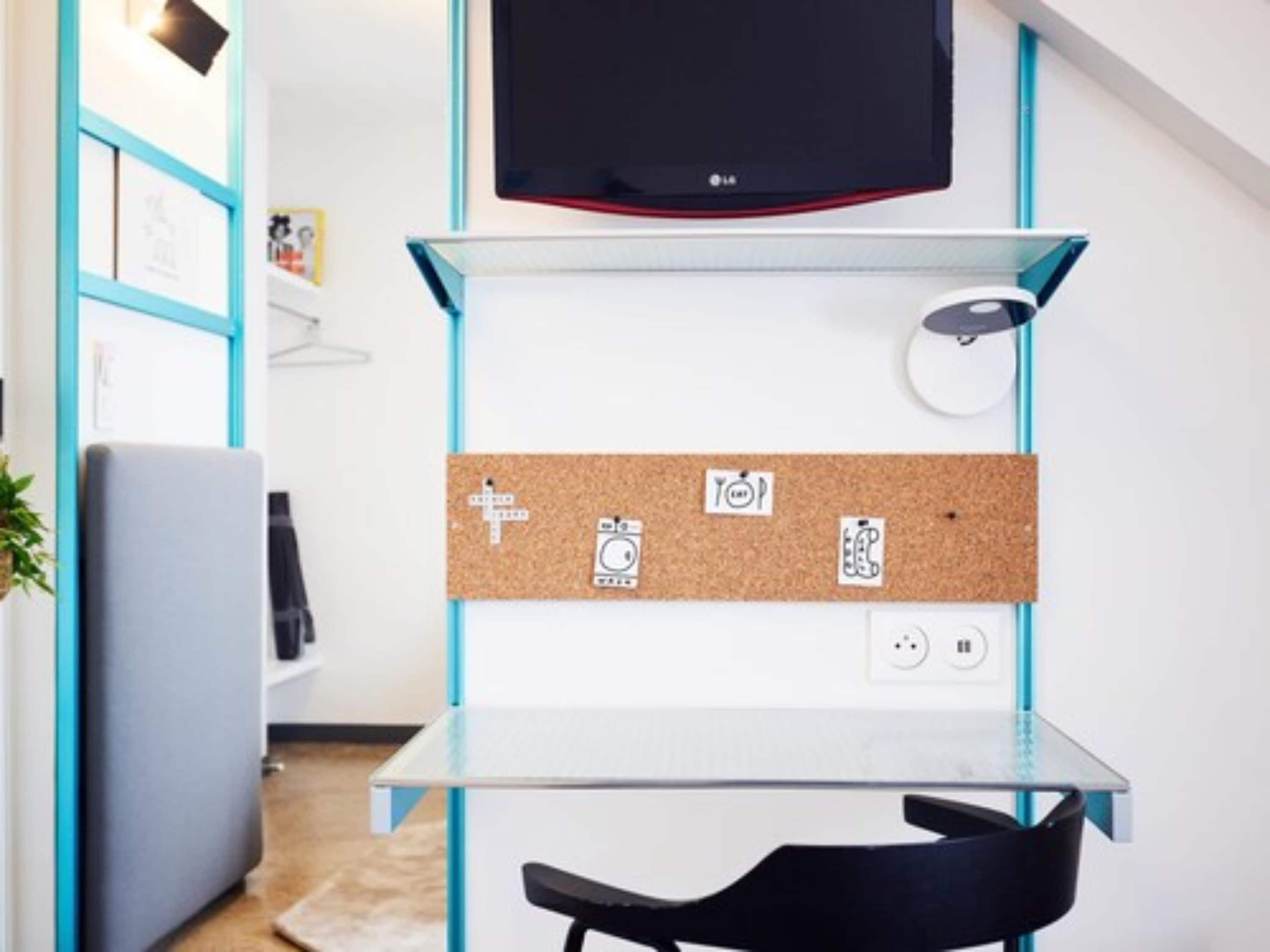 superior single room | 1 bedroom, desk, soundproofing, free wifi