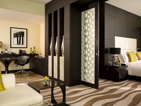 Sofitel Abu Dhabi Corniche - Image 45