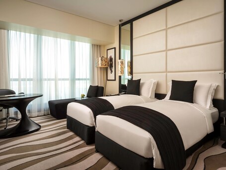 Sofitel Abu Dhabi Corniche - Image 96