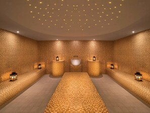 Espace de soins pour les couples, sauna, bain à remous, hammam