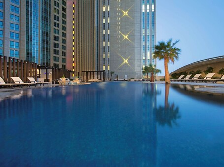 Sofitel Abu Dhabi Corniche - Image 3