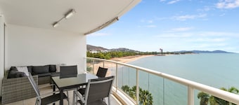 Mariners North Holiday Apartments