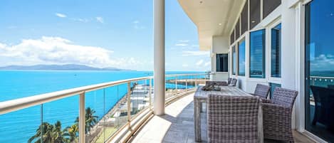 3 Bedroom Penthouse | Terrace/patio