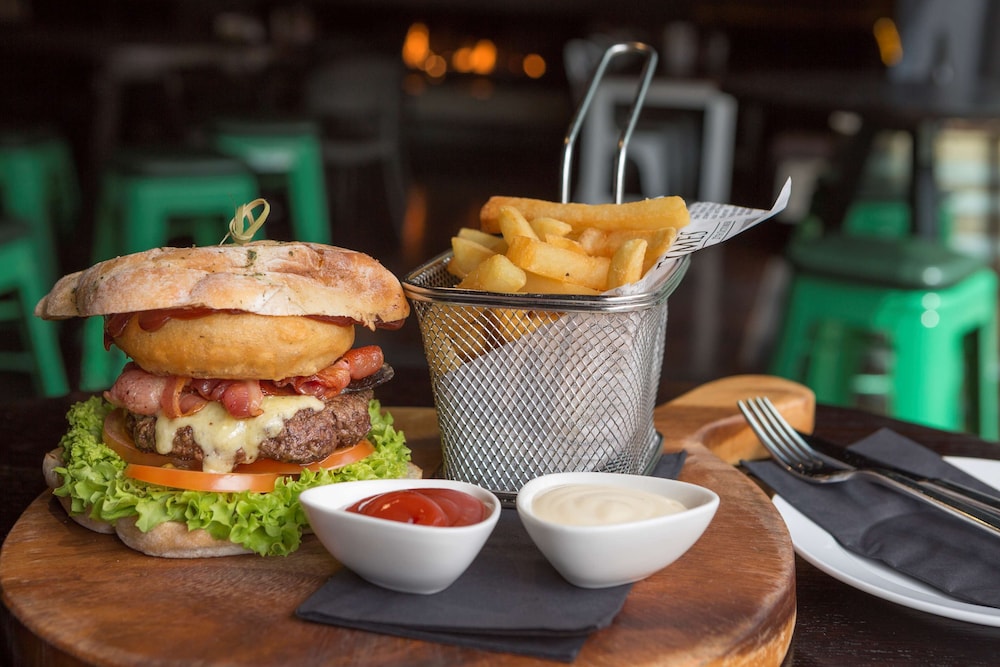 Hilton Queenstown Resort & Spa by null