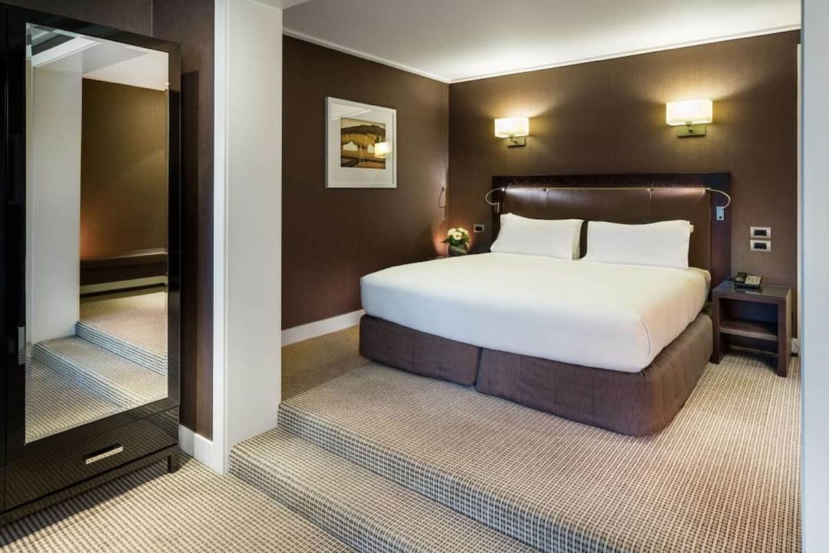 Ropa de cama de alta calidad y minibar