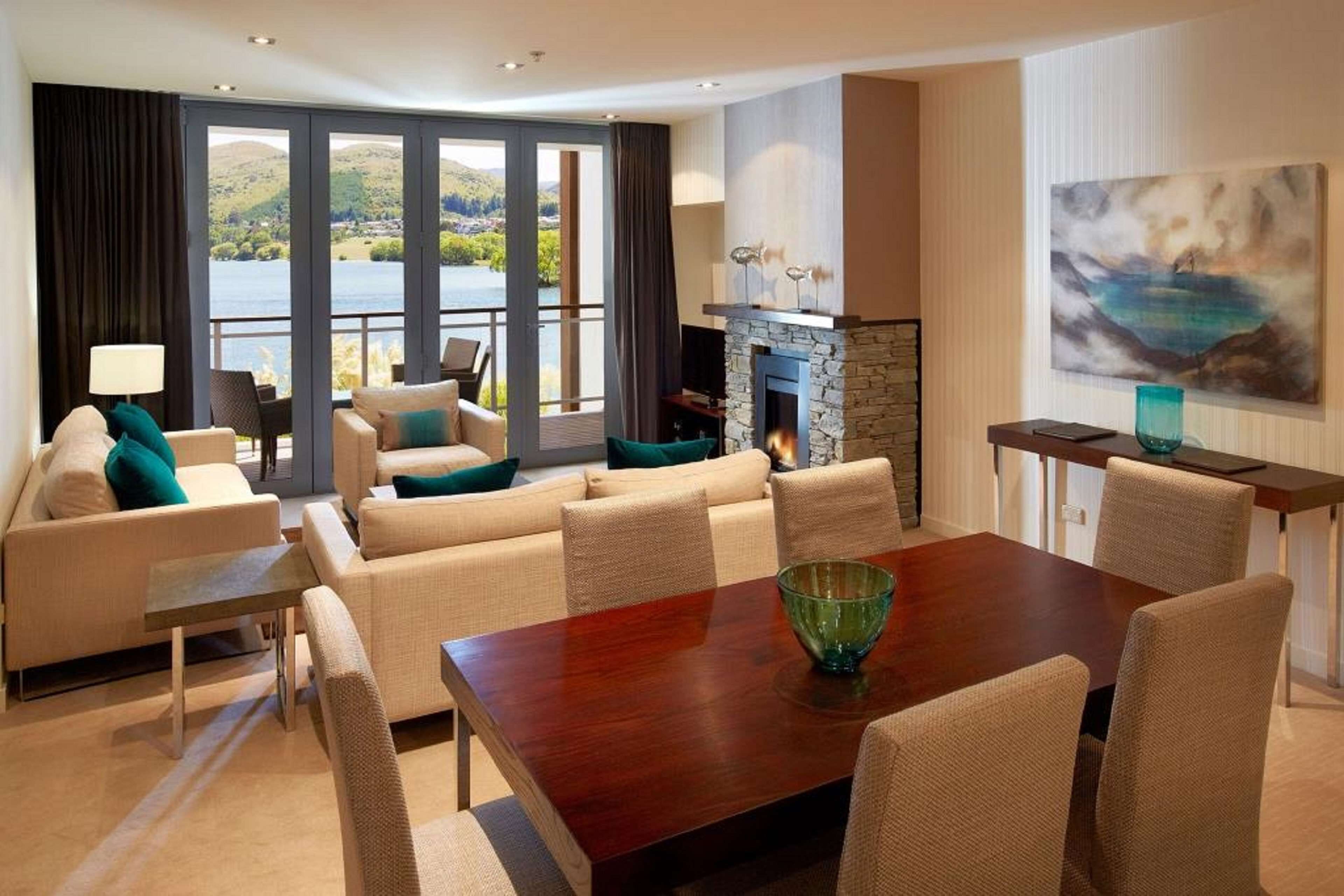 Deluxe  2 Bedrooms, Lake View (Residence) | Roupas de cama premium, frigobar, cofres nos quartos