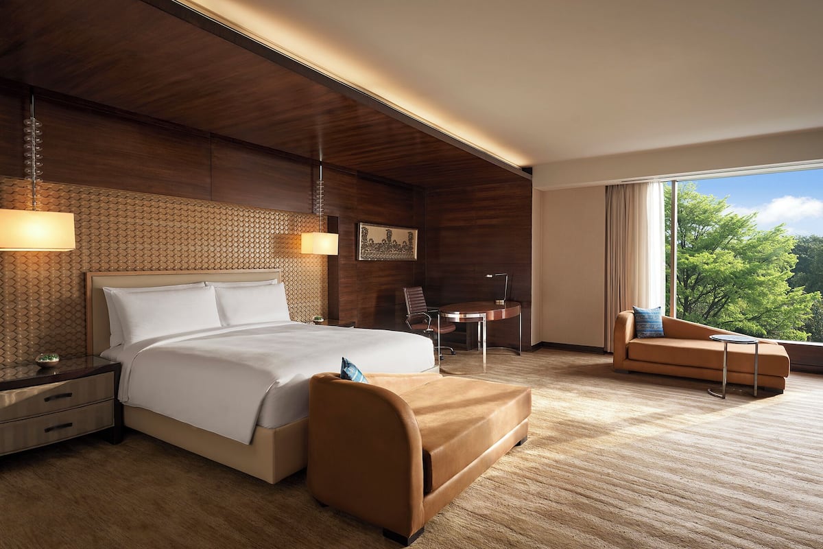 Presidential Room, 1 King Bed