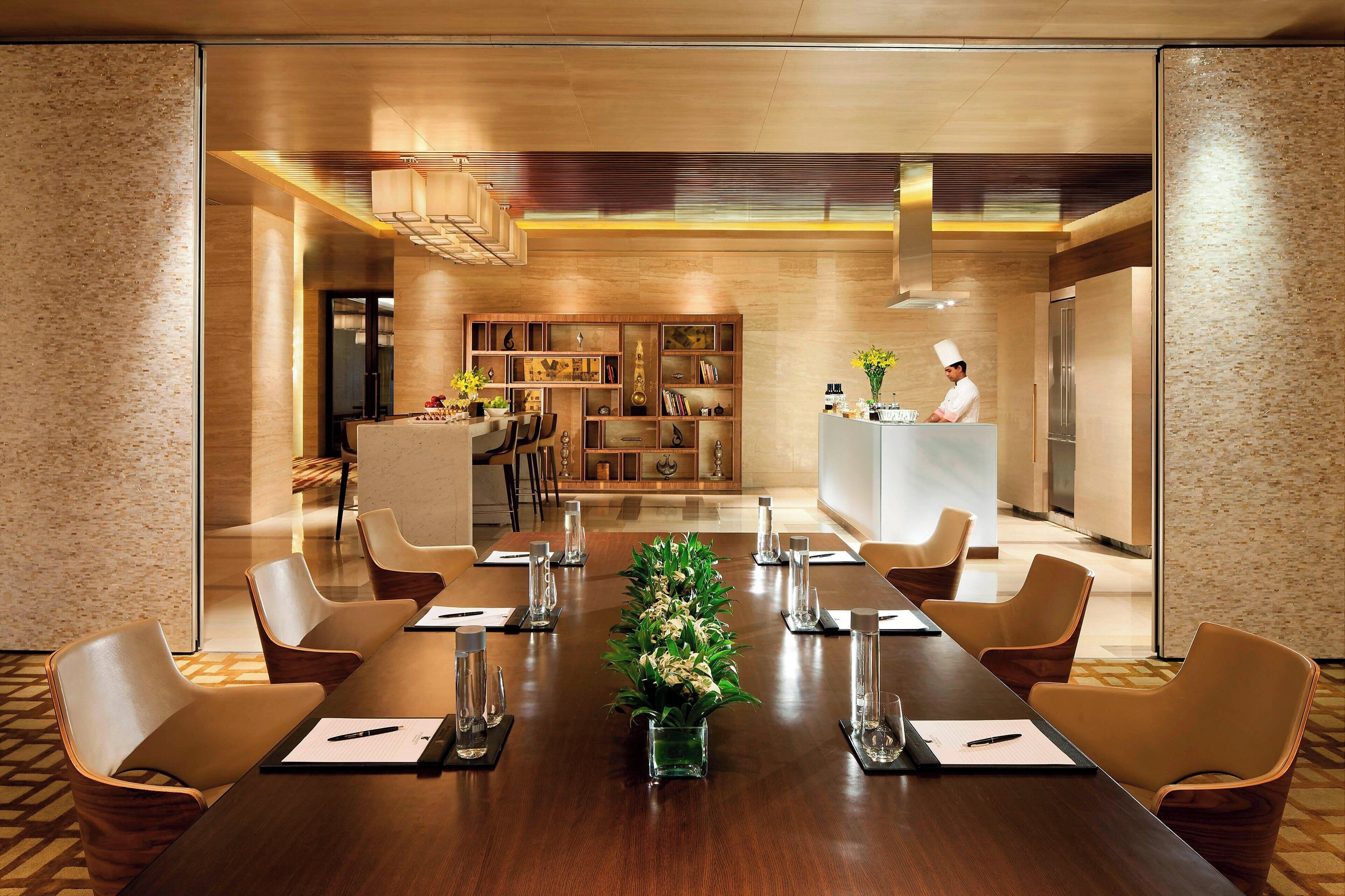 45-inch lcd tv with cable channels, tv, dvd player