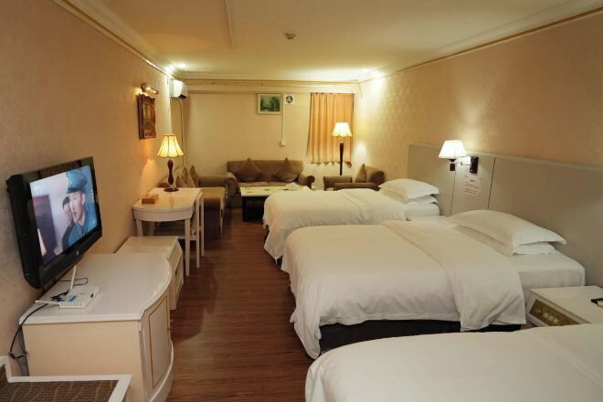 Minibar, in-room safe, alarm clocks