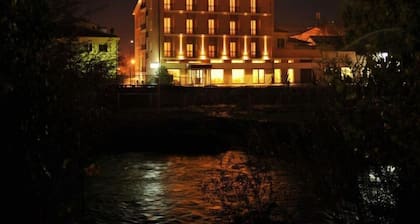 Hotel Cavour