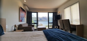 Ropa de cama hipoalergénica y sistema de insonorización