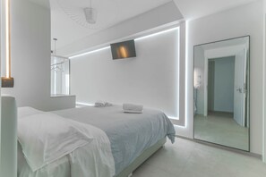 Economy Double Room | Premium bedding, pillow-top beds, free WiFi - Dimore del Malù (Polignano a Mare)