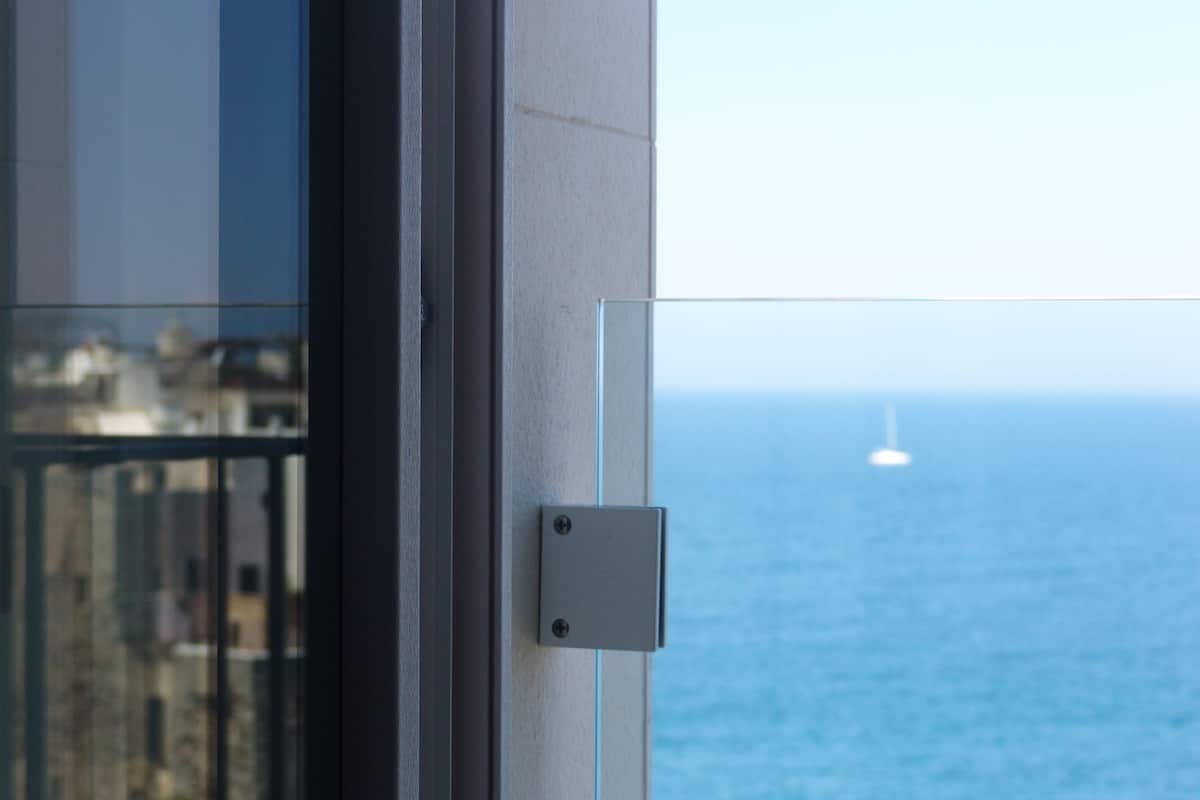 Ropa de cama de alta calidad, colchones con pillow-top y wifi gratis