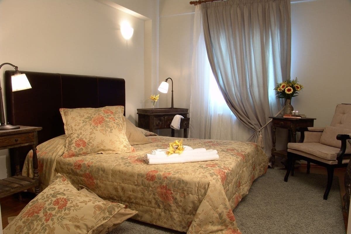 Quarto duplo premium | Roupas de cama premium, frigobar, cofres nos quartos
