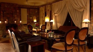 Lounge - Aloni Hotel (Kato Nevrokopi)