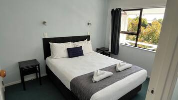 One Bedroom Apartment