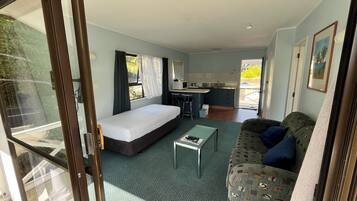 Literie de qualité supérieure, fer et planche à repasser, Wi-Fi gratuit