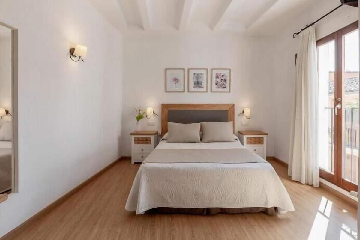 Premium bedding, memory foam beds, desk, laptop workspace