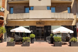Front of property - Don Boutique Hotel Montevideo (Montevideo)