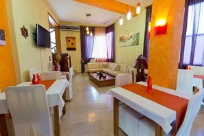 Lobby sitting area - Pavlidis (Thasos)