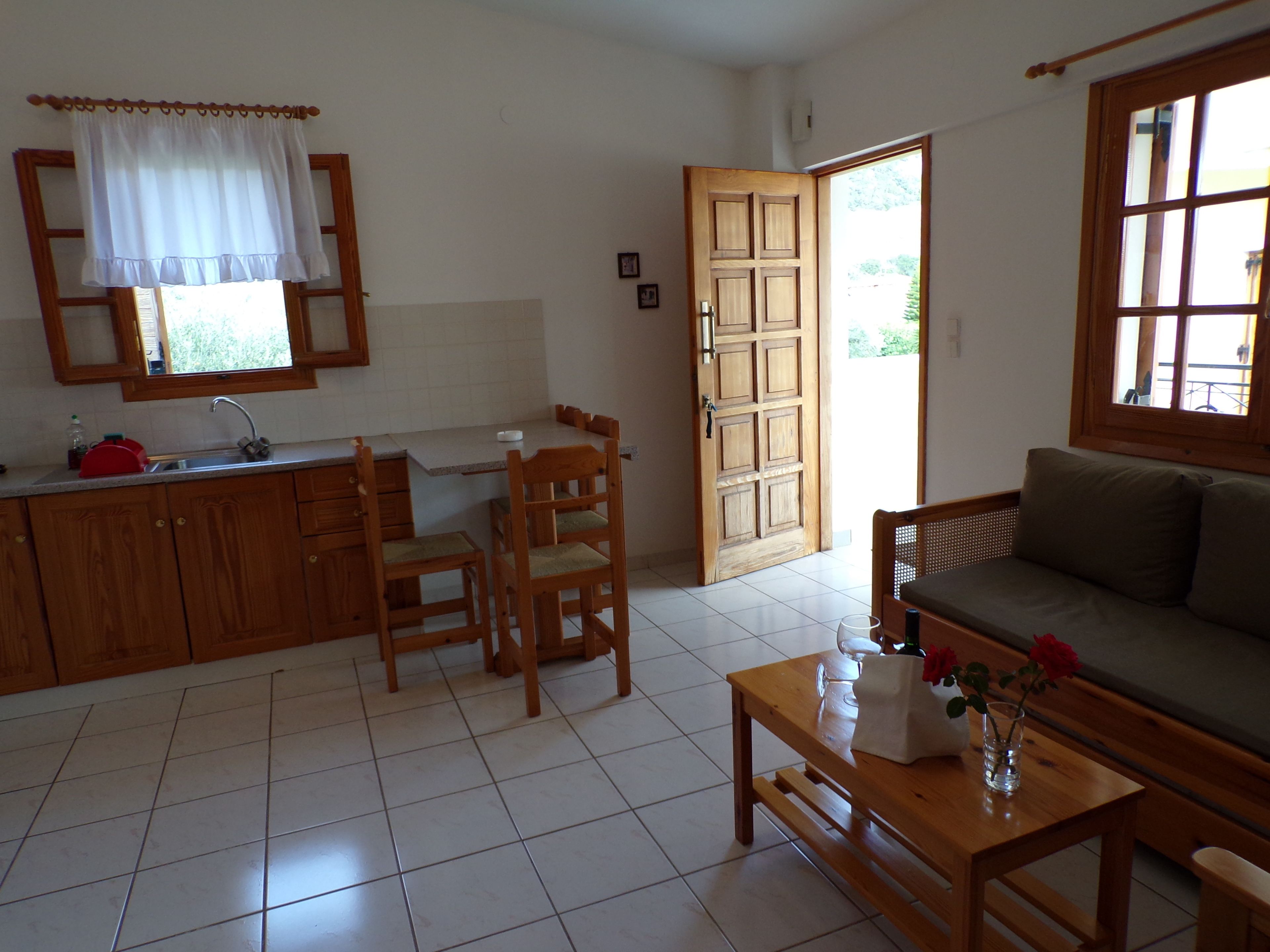 triple room | 1 bedroom, tempur-pedic beds, in-room safe, iron/ironing board