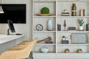 Property amenity - Delta Hotels by Marriott Milwaukee Northwest (Menomonee Falls)