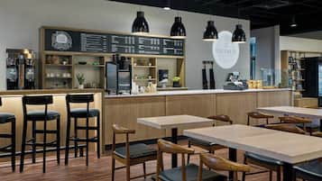 Coffee shop