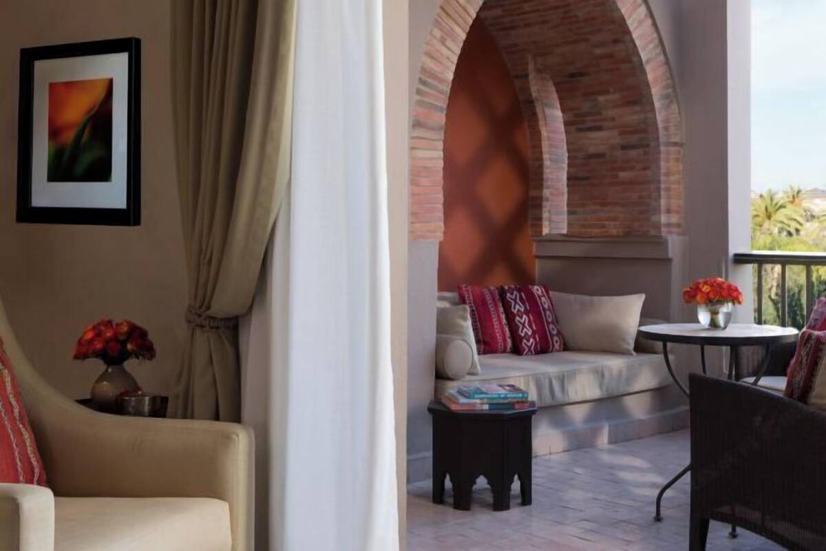 Living area | 40-inch LED TV with satellite channels, TV, DVD player