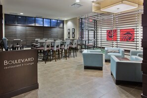 Bar (on property) - Holiday Inn Hotel & Suites Red Deer South by IHG (Red Deer)