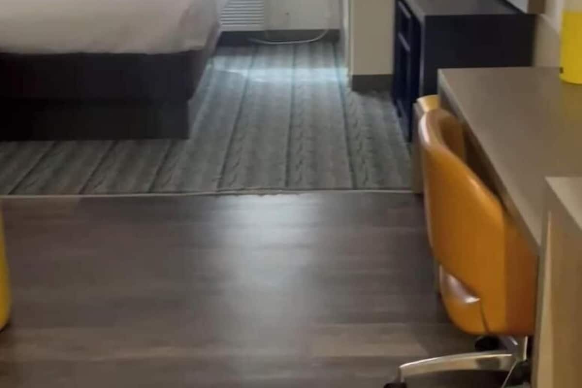 Ropa de cama de alta calidad y camas con pillow-top