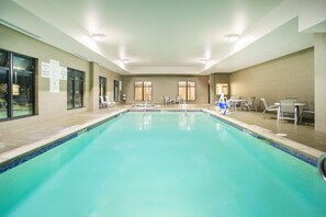 Indoor pool - Holiday Inn Express & Suites Amarillo West by IHG (Amarillo)