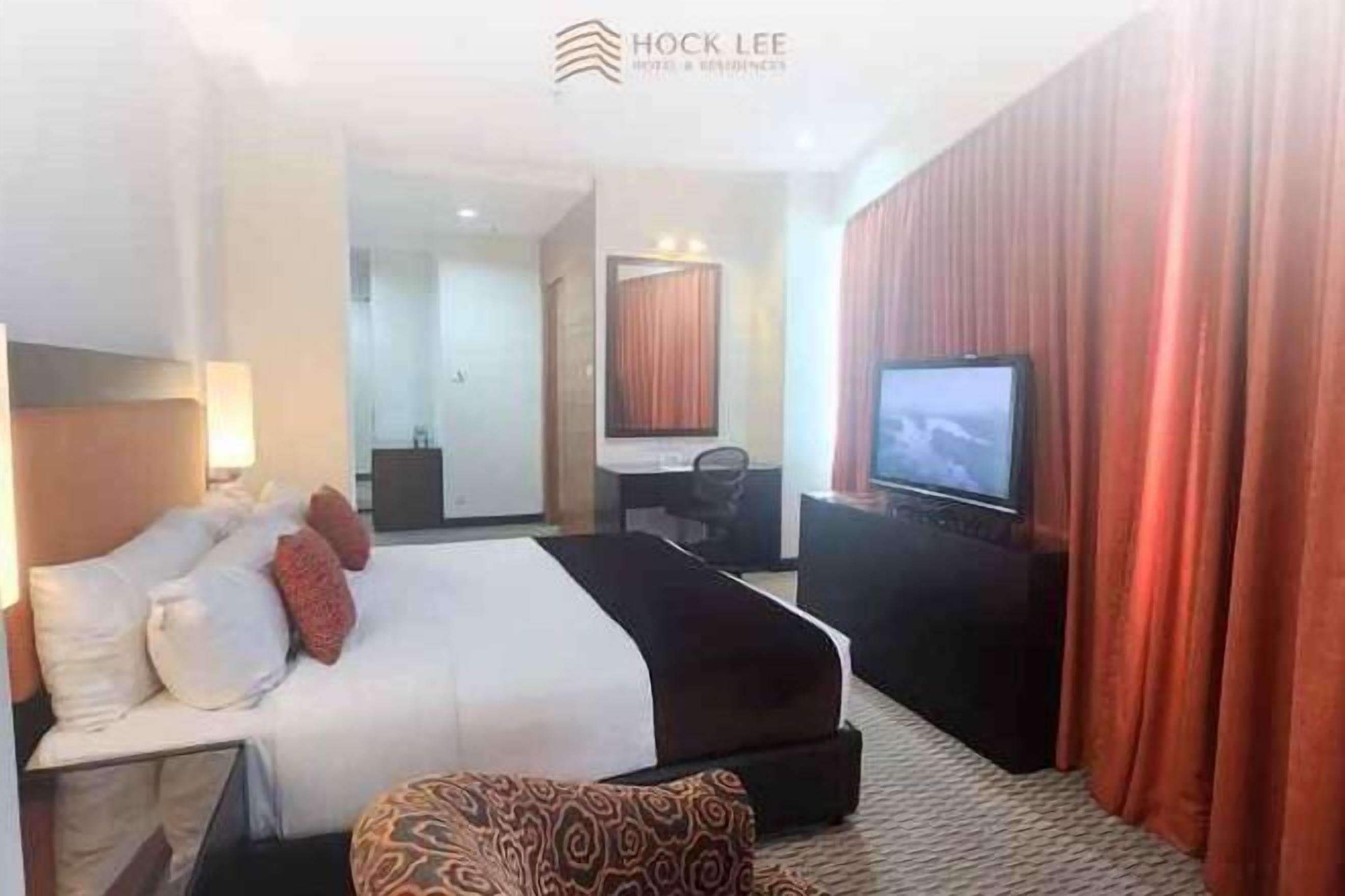 In-room safe, cribs/infant beds, rollaway beds, free WiFi