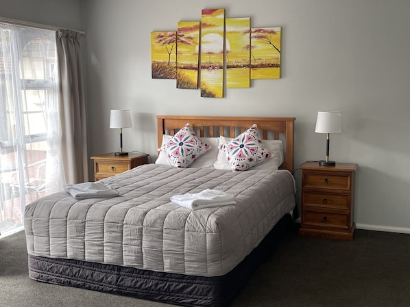 Chambre Familiale, cuisine (1 Bedroom Family)