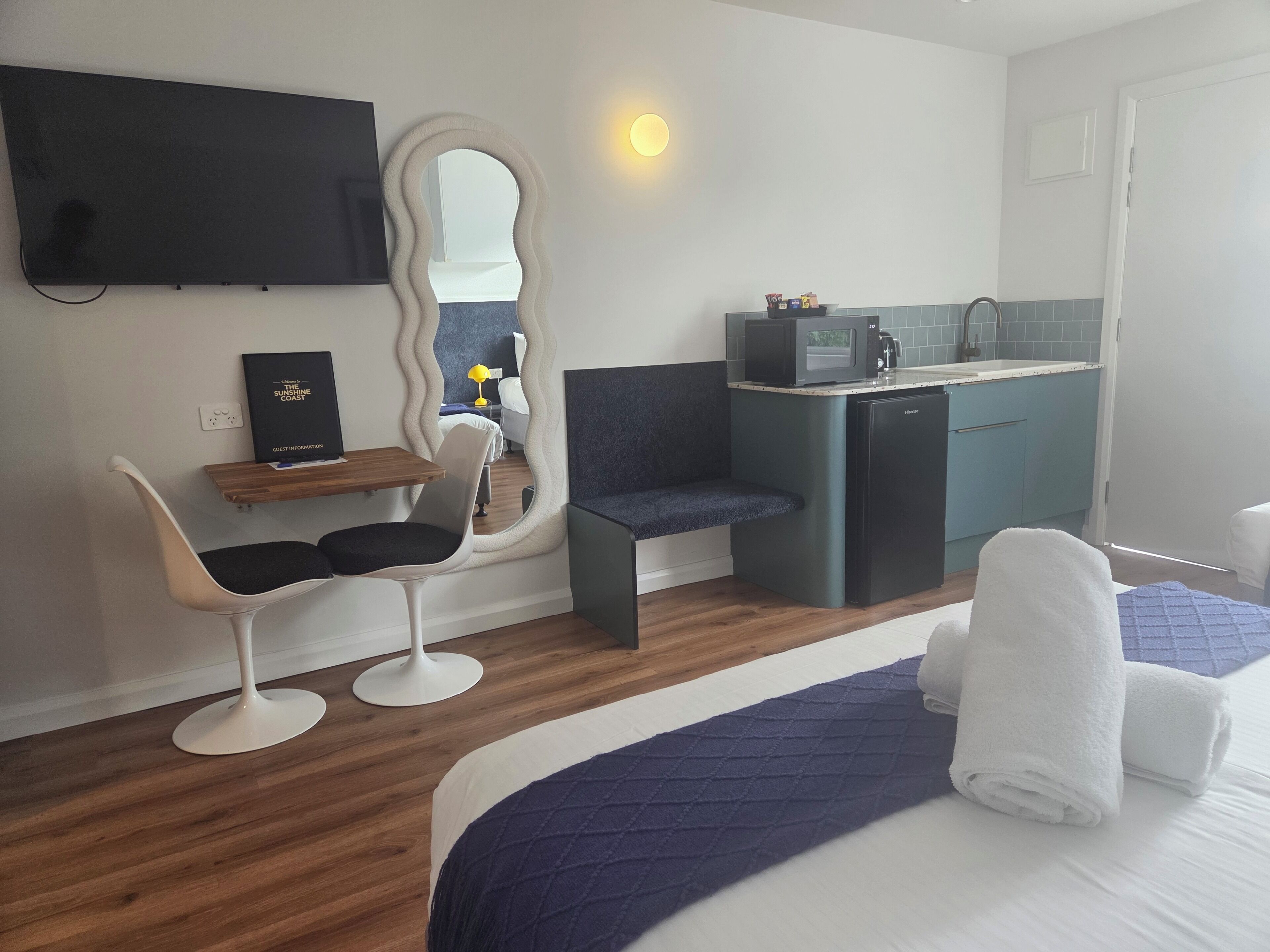 Palm Collection Accessible Twin Room