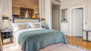 Phòng Premium, 1 giường cỡ king | Bộ đồ giường kháng dị ứng, minibar, két bảo mật tại phòng, bàn