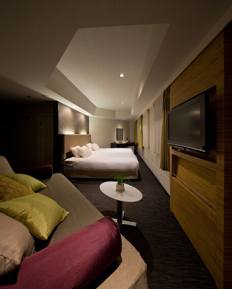 E Hotel Higashi Shinjuku - Image 31