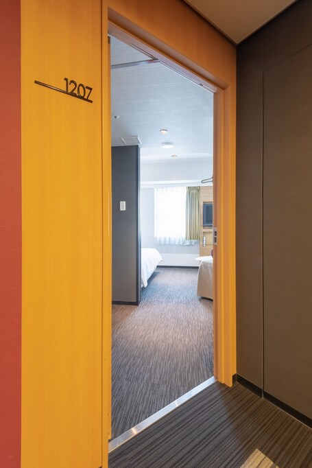 E Hotel Higashi Shinjuku - Image 53