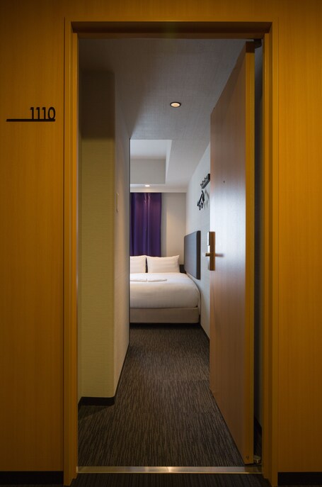 E Hotel Higashi Shinjuku - Image 41
