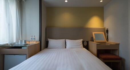 E Hotel Higashi Shinjuku - Image 83