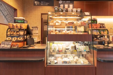 E Hotel Higashi Shinjuku - Image 37