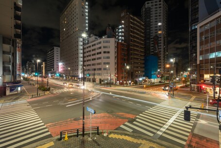 E Hotel Higashi Shinjuku - Image 7