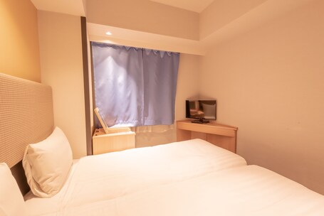 E Hotel Higashi Shinjuku - Image 71