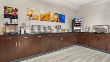 Free daily buffet breakfast