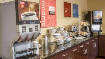 Sudah termasuk sarapan prasmanan setiap hari