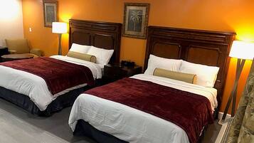 Hypoallergeen beddengoed, donsdekens, een laptopwerkplek