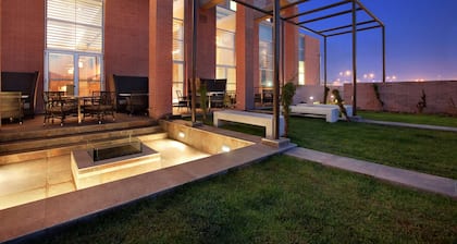 Hilton Garden Inn Santiago Airport