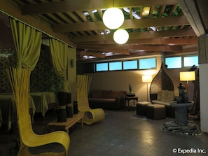Couples treatment rooms, body treatments, aromatherapy - One Tagaytay Place (Tagaytay)