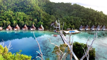 Yhden hengen deluxe-huone, 1 keskisuuri parisänky, merinäköala