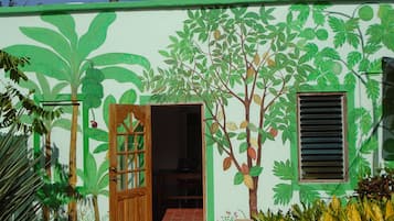 Check-in/check-out kiosk